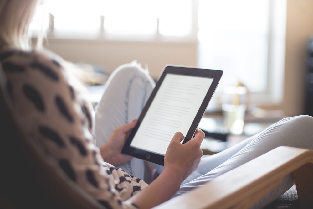 AI Marketing Trends 2026: Why Helping People Decide Still Wins